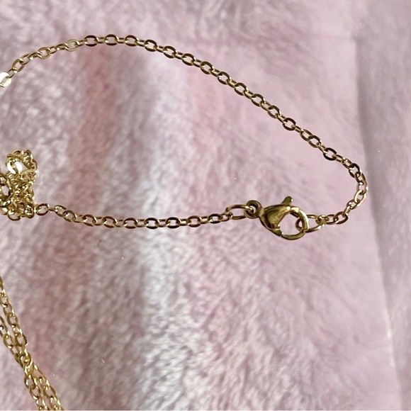 Hello Kitty & Dear Daniel Gold Stainless Steel Heart Pendant Necklace - Picture 5 of 8